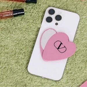 Valentino Garavani Pink Heart Phone Grip